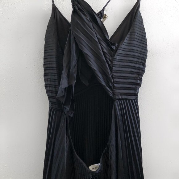 NWT A.L.C. Aries Black Pleated Maxi Dress Size 14 - Picture 5 of 11